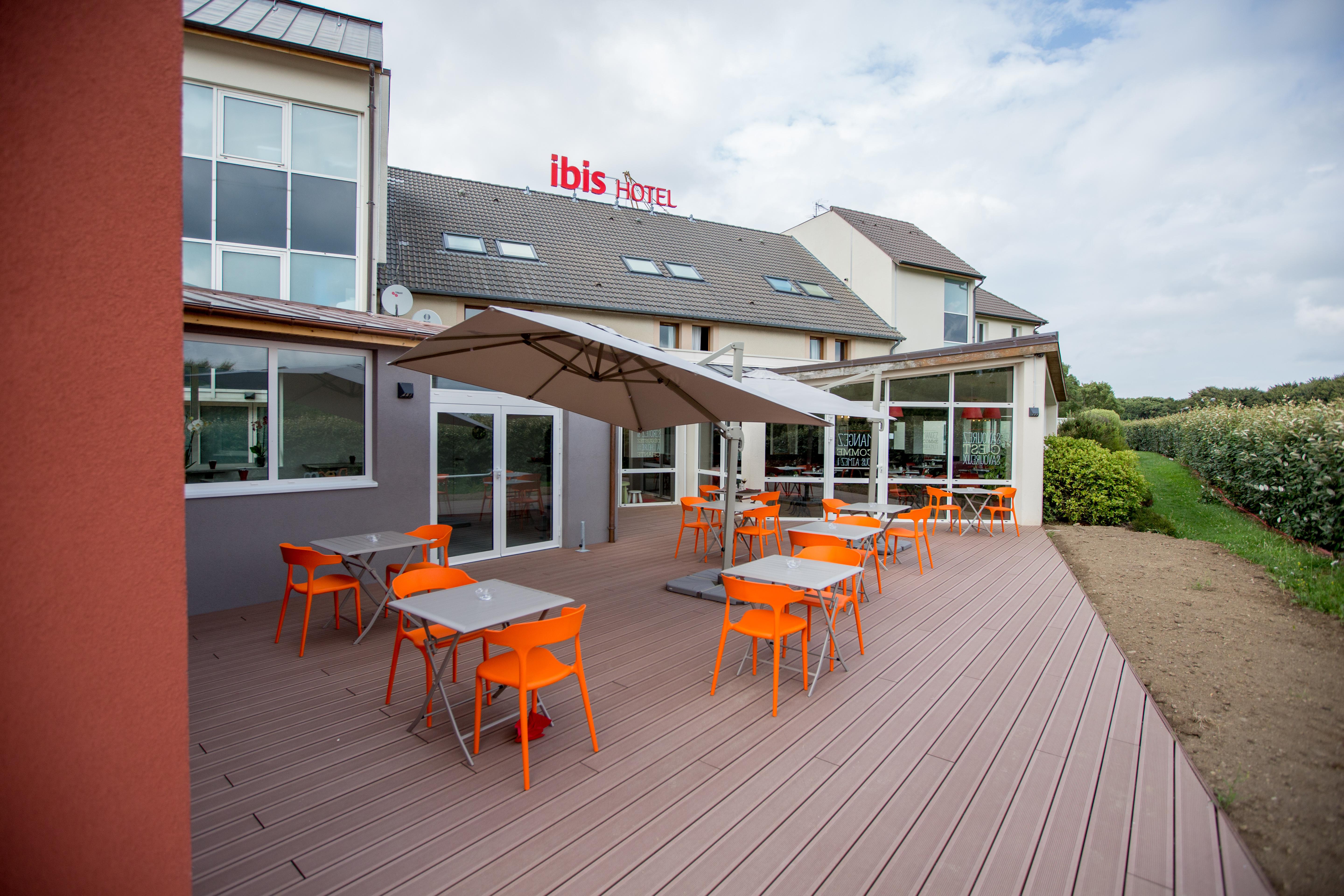 Ibis Cherbourg La Glacerie Exterior photo