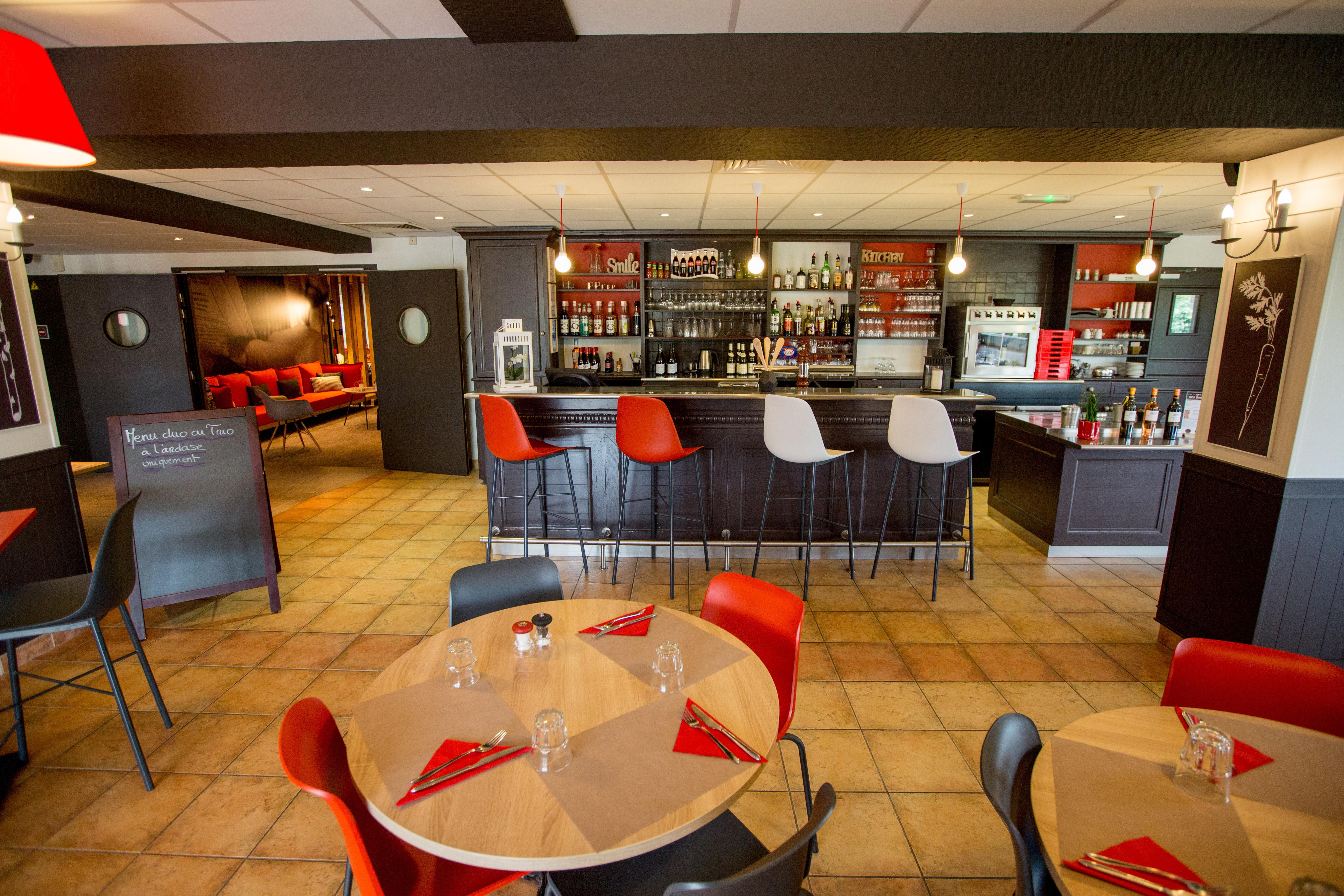 Ibis Cherbourg La Glacerie Exterior photo